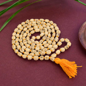 100% Original Tulsi Jap Mala with large 11-12mm natural Tulsi beads, ideal for mantra chanting, meditation, and spiritual practices. India’s Premium Jap Mala Store- www.japay.in
