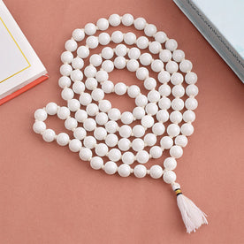 Hakik Jap Mala (White) – A Spiritual Meditation Mala for Peace, Purity, and Mental Clarity. India’s Premium Hakik Jap Mala Store - www.japay.in
